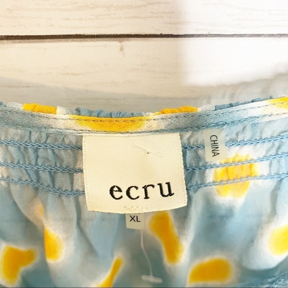 Ecru Abstract Design 100% Silk Business Casual Blouse - Picture 3 of 9